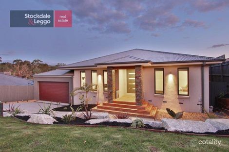 4 Regal Tce, Mooroolbark, VIC 3138