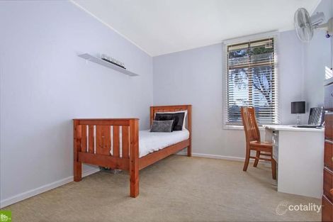 Property photo of 3 Stratford Road Unanderra NSW 2526