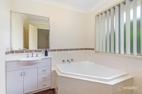 Property photo of 3 Bethany Place Glenwood NSW 2768