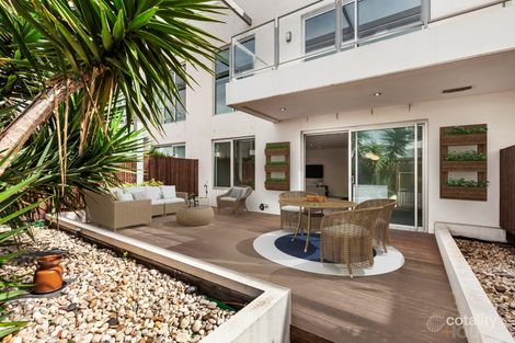 25/15 Beach Rd, Hampton, VIC 3188
