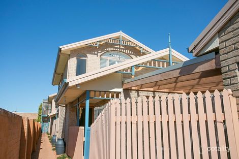 Property photo of 2/16B Addison Street Shellharbour NSW 2529