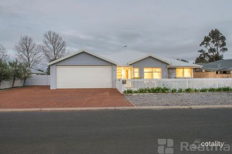 Property photo of 14 Brookland Loop Dunsborough WA 6281