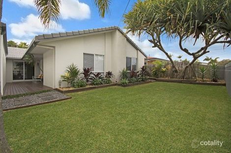 Property photo of 9 Kambora Street Warana QLD 4575