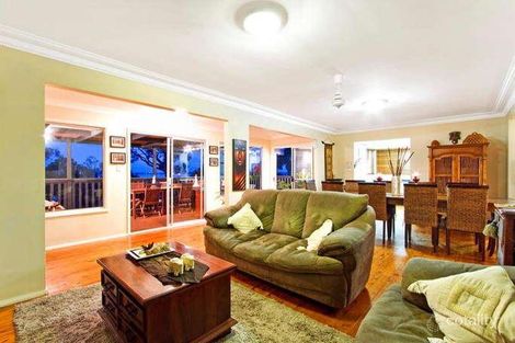 Property photo of 29 Donegal Road Berkeley Vale NSW 2261