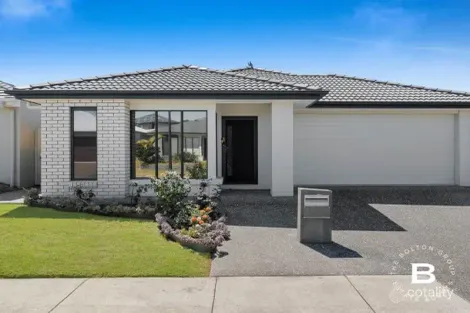 Property photo of 15 Holland Street Bellbird Park QLD 4300