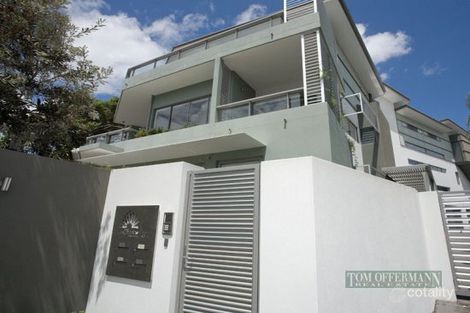 Property photo of 2/277 Gympie Terrace Noosaville QLD 4566