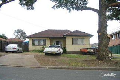 Property photo of 38 Clarendon Road Peakhurst NSW 2210