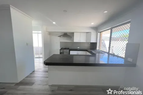 Property photo of 15 Ningaloo Way Thornlie WA 6108