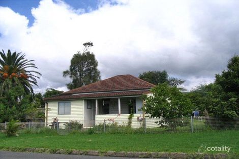 Property photo of 16 Arthur Street Thirroul NSW 2515