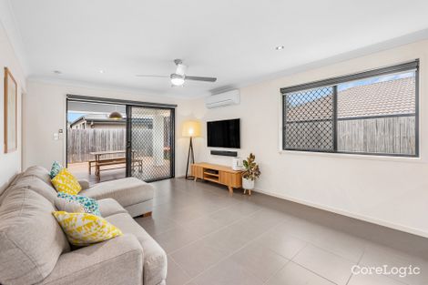 Property photo of 4 Dinnigan Crescent Durack QLD 4077