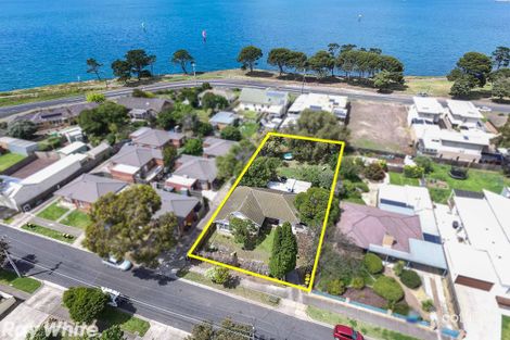 Property photo of 26 Pine Avenue North Shore VIC 3214