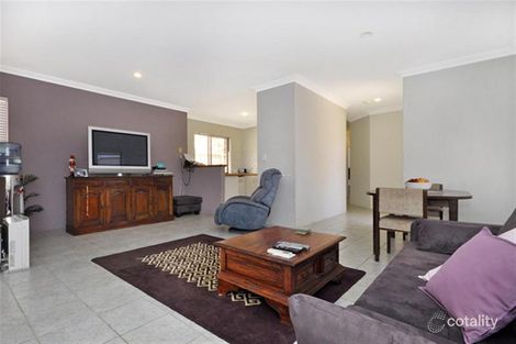 Property photo of 4/151 Hillsborough Drive Nollamara WA 6061