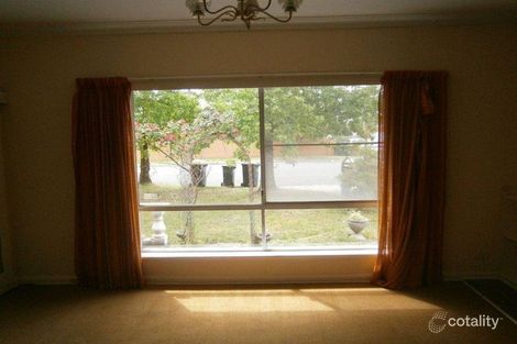 Property photo of 2 Bristol Court Glen Waverley VIC 3150