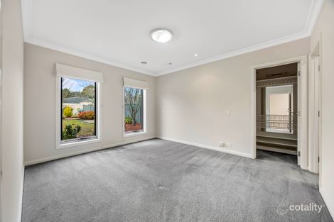 Property photo of 2 Elliotdale Court Alfredton VIC 3350