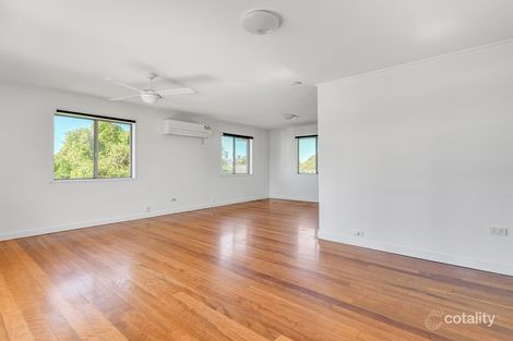 Property photo of 33 Robertson Road Eastern Heights QLD 4305
