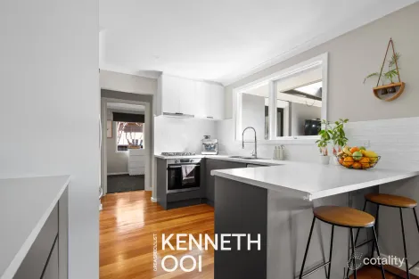 Property photo of 14 Winchester Drive Bayswater North VIC 3153