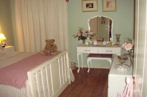 Property photo of 5 Pepperidge Avenue Oakhurst NSW 2761