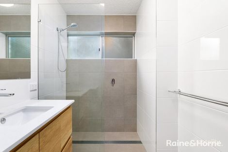 Property photo of 4/60 Warren Street St Lucia QLD 4067