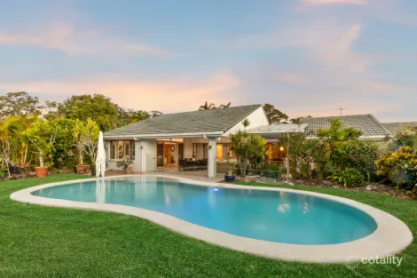 11 WOODLAND CT, TEWANTIN, QLD 4565