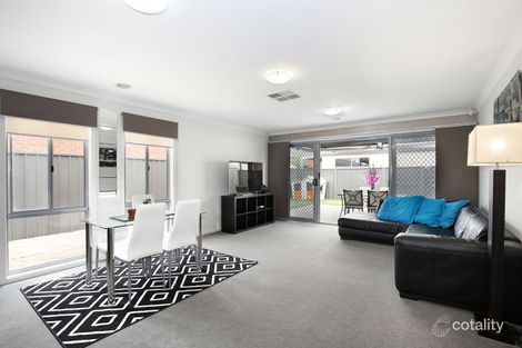 Property photo of 5 Erin Square Deer Park VIC 3023