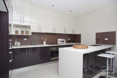 Property photo of 8 Parkview Avenue Picnic Point NSW 2213