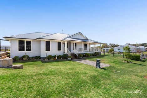 Property photo of 40 Denaid Street Highfields QLD 4352