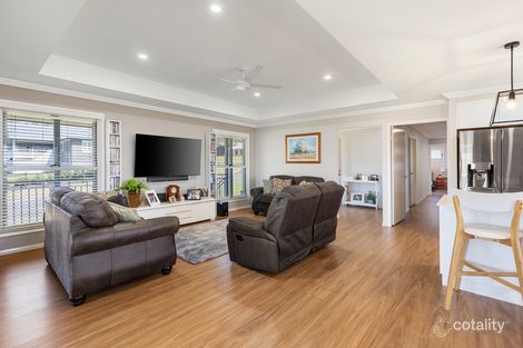 Property photo of 40 Denaid Street Highfields QLD 4352