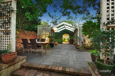 Property photo of 2 Bayview Terrace Ascot Vale VIC 3032