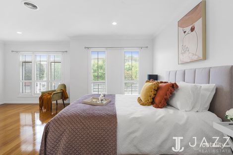 Property photo of 1 Vine Close Point Cook VIC 3030