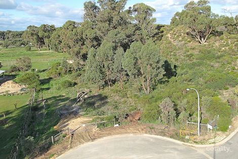 15 Figtree Lane, Golden Bay, WA 6174