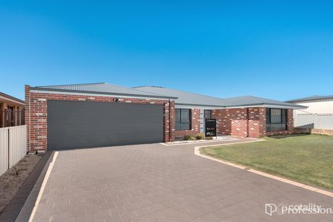 Property photo of 77 Winnetta Ridge Wandina WA 6530