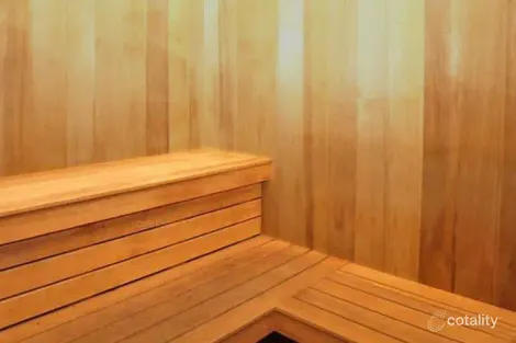 Property photo of 602/4 Wahroonga Place Surfers Paradise QLD 4217