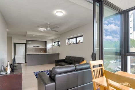 Property photo of 204/37-39 Regent Street Woolloongabba QLD 4102