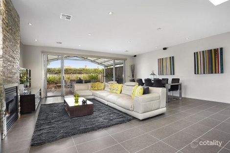 Property photo of 7 Hayes Road Strathmore VIC 3041