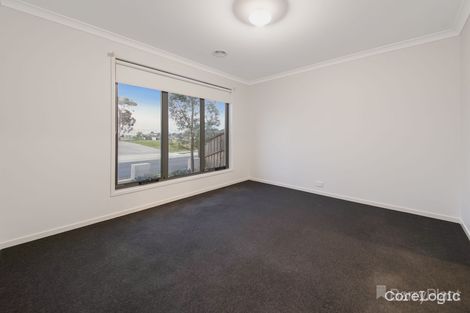 Property photo of 3 Arlington Avenue Pakenham VIC 3810