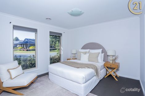 Property photo of 77 Songlark Crescent Thurgoona NSW 2640