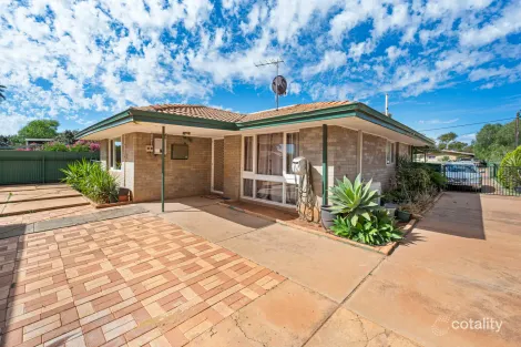 Property photo of 4 Belgravia Place South Kalgoorlie WA 6430