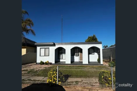 13 Bayview Dr, Moonta Bay, SA 5558