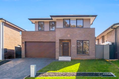 11 Ellevsen St, Rouse Hill, NSW 2155