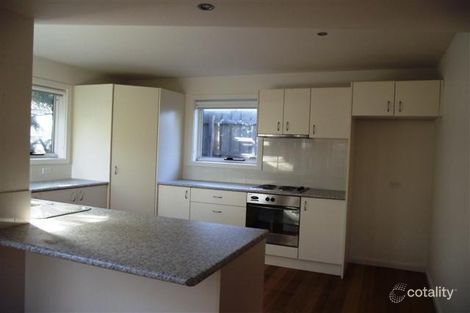 Property photo of 2/7 Alexander Avenue Cowes VIC 3922