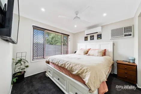 Property photo of 61 Bushland Drive Regents Park QLD 4118