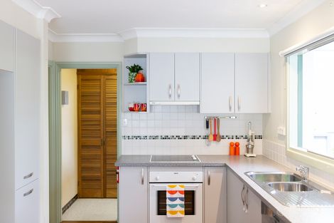 Property photo of 6 Bathurst Place Macquarie ACT 2614