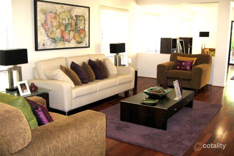 Property photo of 25 Central Avenue Mount Ommaney QLD 4074