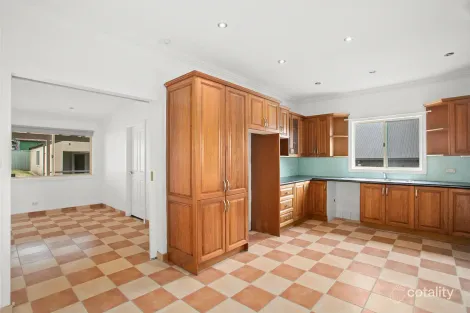 Property photo of 6 Harold Street Coniston NSW 2500