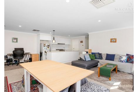 Property photo of 1/5 Mulberrygong Court Gobbagombalin NSW 2650