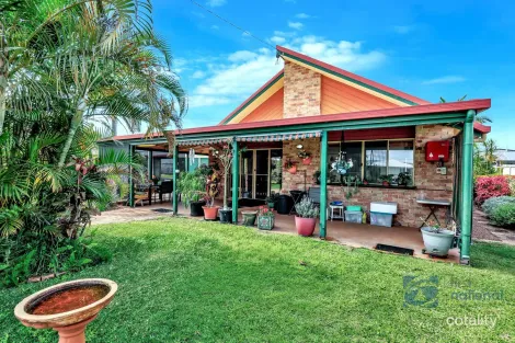 8 TREVALLY CT, WOODGATE, QLD 4660