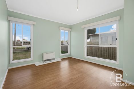 Property photo of 16 Primrose Street Wendouree VIC 3355