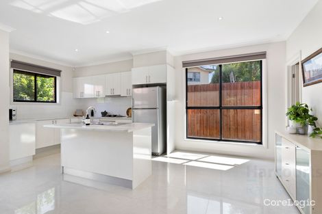 Property photo of 2/8 Crecy Court Heidelberg West VIC 3081