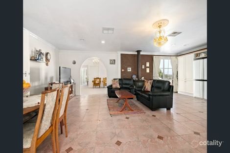 Property photo of 12 Albany Place Bulleen VIC 3105