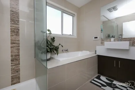 Property photo of 1/132 Charles Street Seddon VIC 3011